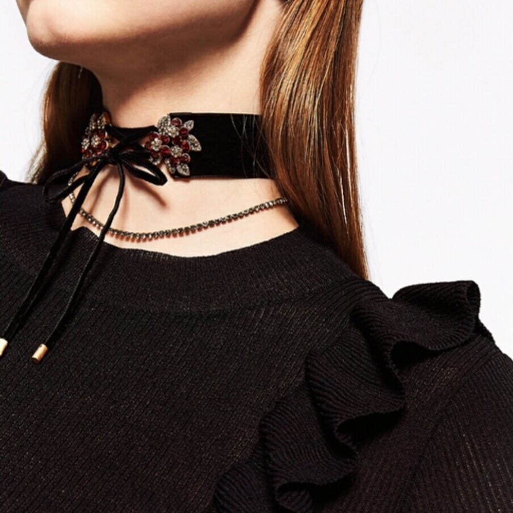 ZARA CHOKER SET (2)